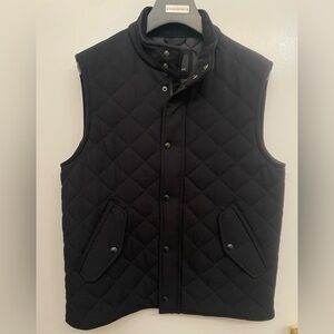 Banana Republic Water-Repellent Quilted Vest Size M Navy